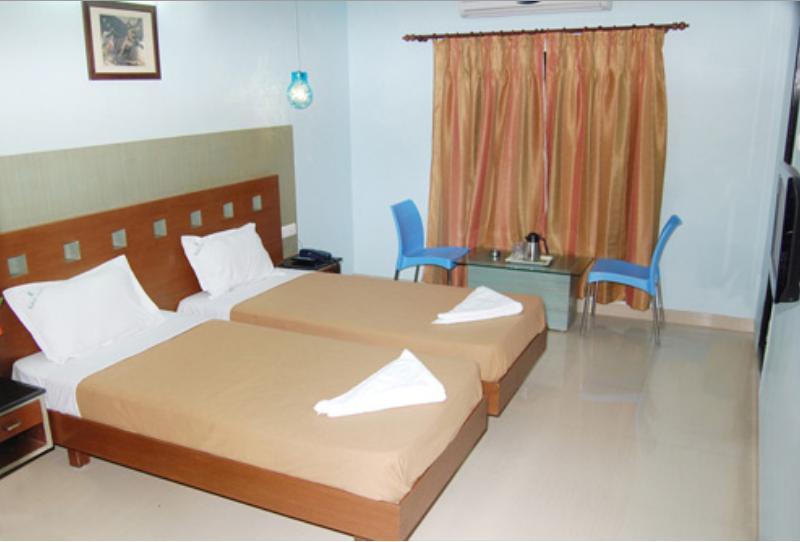Balaji Grand Hotel Kakinada Ruang foto